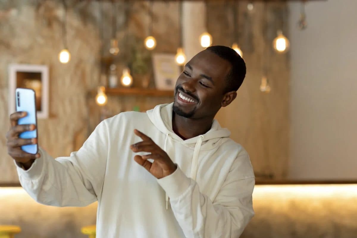 Live Shopping in Ghana: How to Sell Live from Accra
